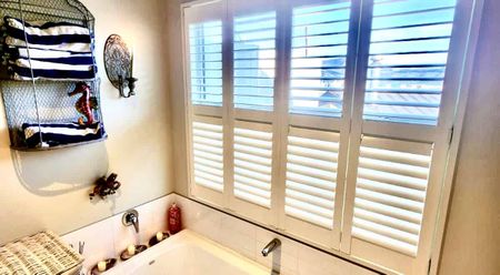 House with amzing view and large deck - Photo 5