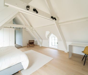 Prachtig gerenoveerde hoeve met panoramisch zicht over de polders - Photo 6