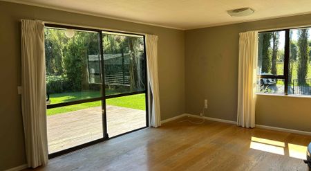 House and Land - Photo 4