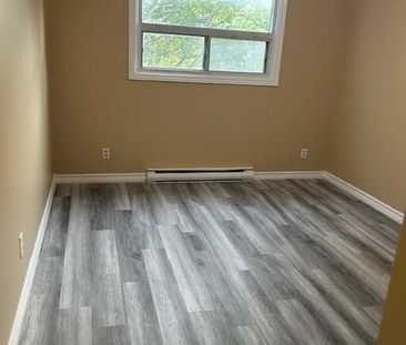 For Lease - 211 Nonquon Road Unit# 302, Oshawa, Ontario - Photo 2