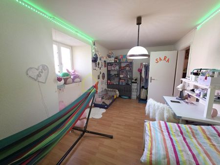 Sonnige Familienwohnung mit Sitzplatz - Photo 3