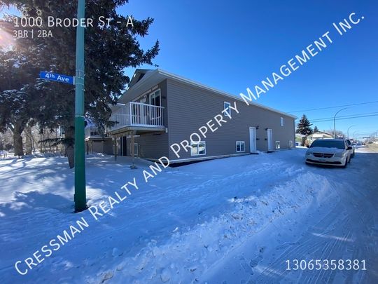 3 bed 1.5 bath - Photo 1