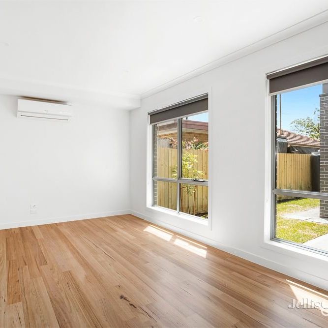 2/73 Boldrewood Parade, Reservoir - Photo 1