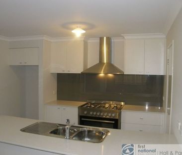 11 Kaimas Way, Dandenong - Photo 3