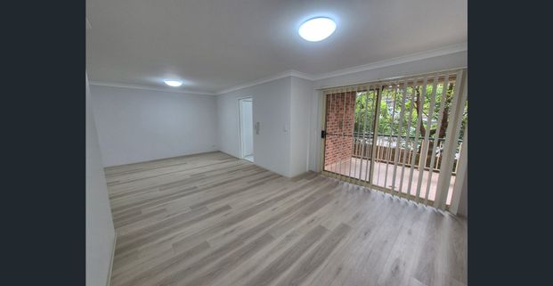 Apartment Living in Caringbah - Photo 1