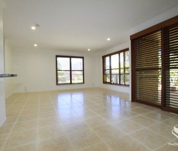 Location, location location - Photo 2