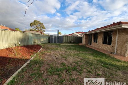 18 Manly Crescent - Photo 2