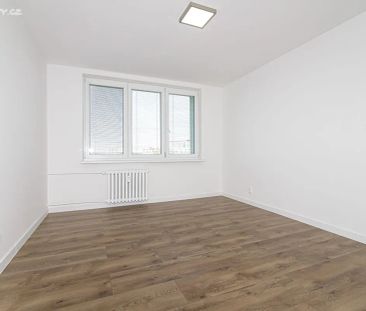 Pronájem bytu 2+1 55 m² - Photo 1