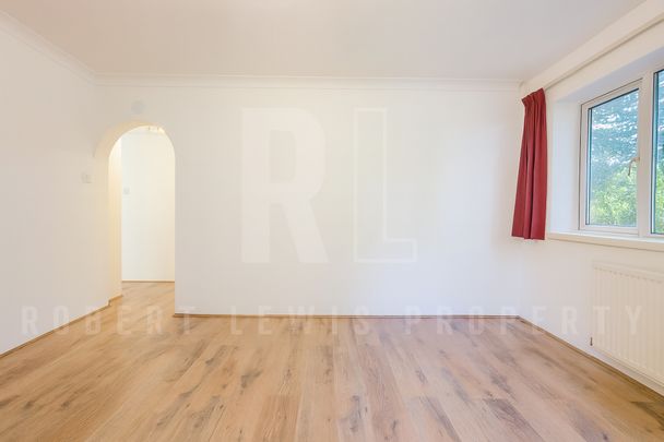Charming One-Bedroom Ground Floor Flat with Garden Access – Temple Fortune Lane, NW11 7TY - Photo 1