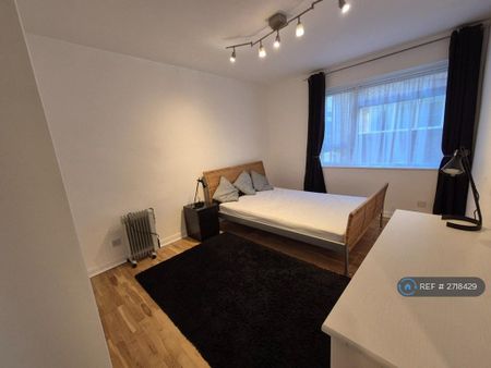 1 bedroom flat to rent - Photo 5