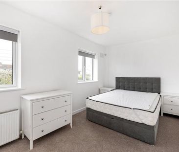 84 Mackintosh Park Dun Laoghaire Co Dublin - Photo 3