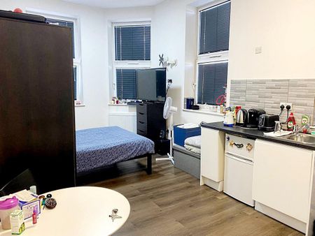 House share to rent - Photo 4