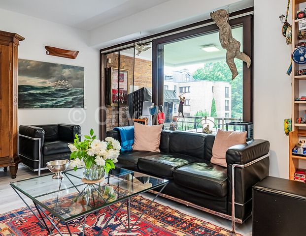 Komplett möblierte 2-Zimmer Wohnung in Hamburg-Eppendorf mit Traumblick vom Küchentisch auf die Alster - Foto 1