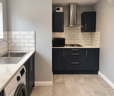 1 bedroom in a house share to rent - Photo 5