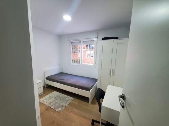 Calle Hortensia, Getafe, Community of Madrid 28903 - Foto 1