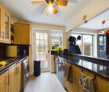 Winchester Drive, Maidenhead Winchester Drive, Maidenhead - Photo 4