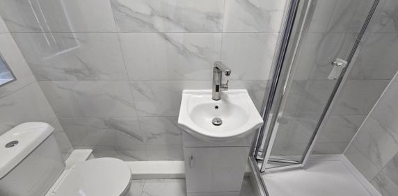 Linthorpe Road - Photo 2