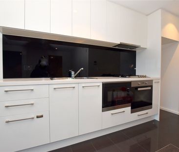 302/1 Balston Street - Photo 5