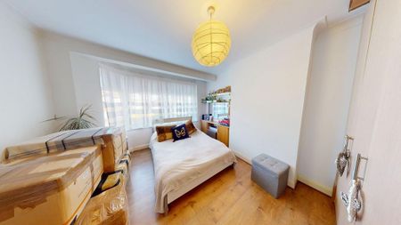 3 bedroom property to rent - Photo 2