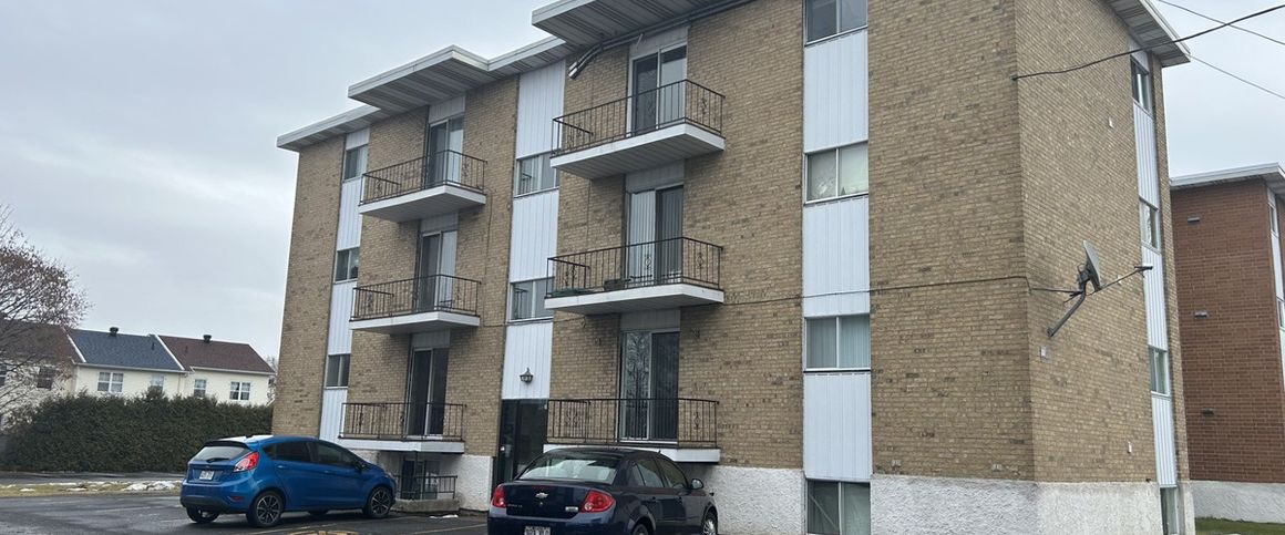 À louer / Appartement - Photo 1