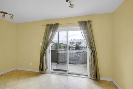 For Lease - 414 Hillsboro Private Unit# 16, Kanata, Ontario - Photo 3