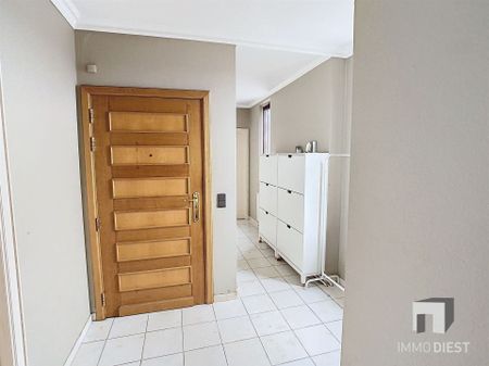 Knap appartement met 3 slpks op de markt van Diest (124m²)! - Photo 2