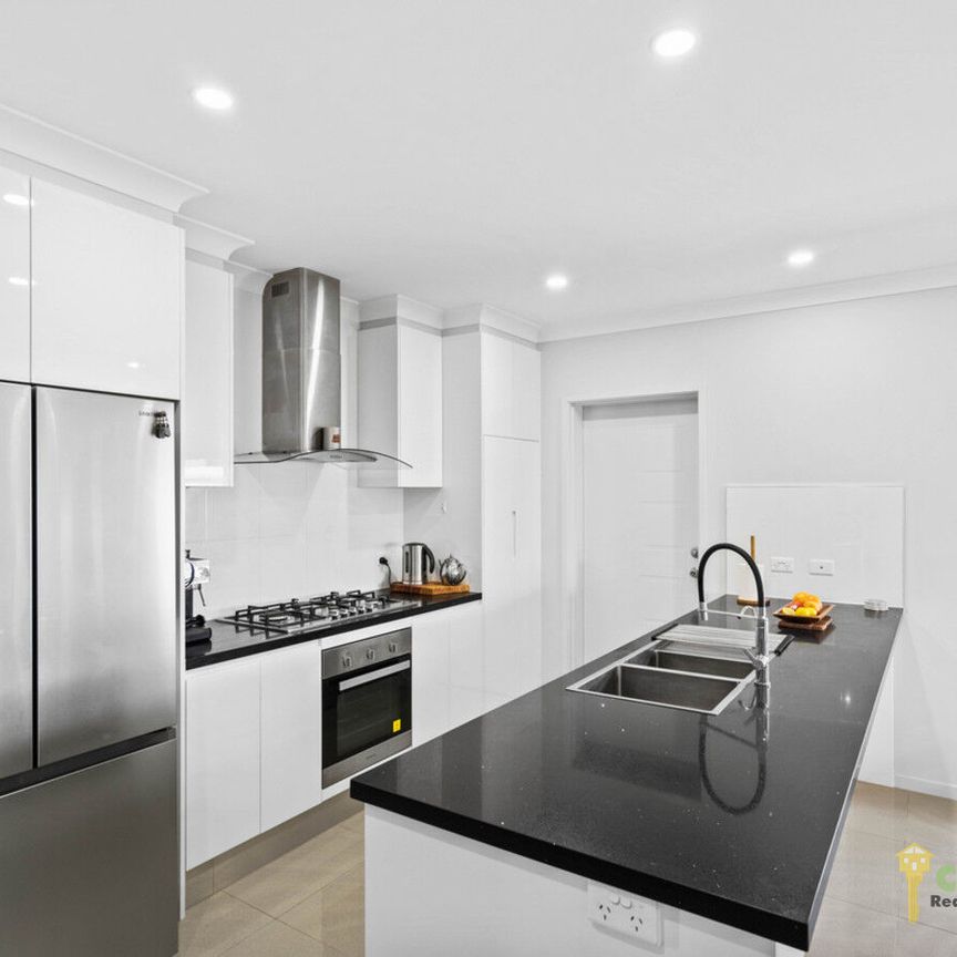 Coastal Luxury Meets Smart Living - Photo 1