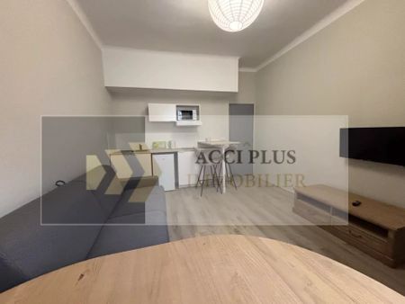 Location Appartement 1 pièce 23m² NIMES 30000 - Photo 5
