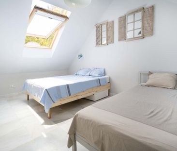 Casa adosada de alquiler en Gitanillas (linda Vista), 1, Nueva Alcá... - Photo 1