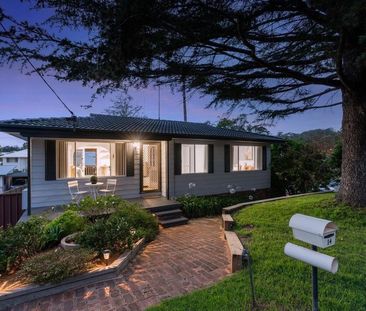 Simple Terrigal Beachside Living - Photo 2