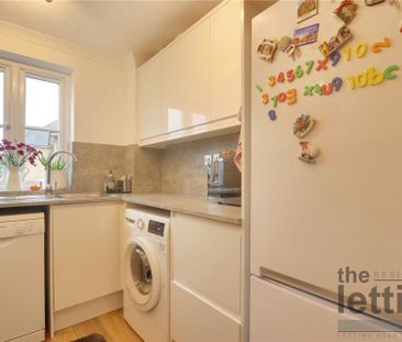2 bedroom apartment to rent - Photo 6