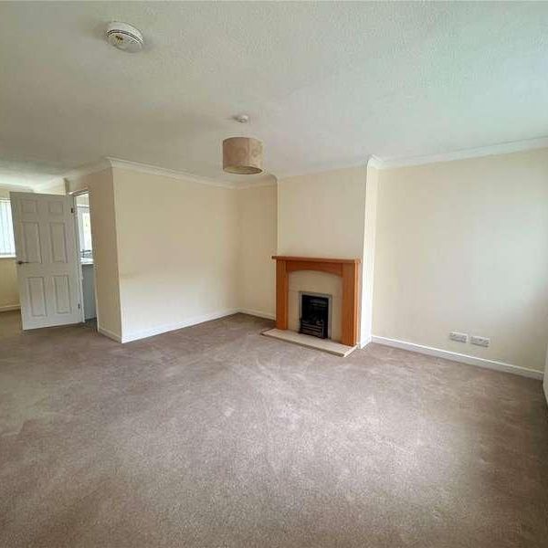 Chatsworth Grove, Harrogate, North Yorkshire, HG1 - Photo 1