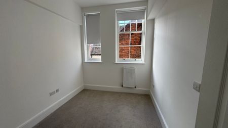 Wrekin Hall Apartments - Photo 2