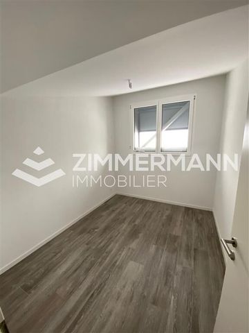 Duplex,4,109 - Photo 3