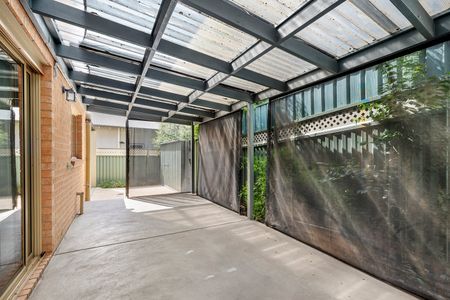 Modern Townhouse in Prime Location - Photo 4