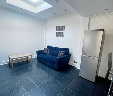 1 Bed Flat, St. Antonys Road, E7 - Photo 1