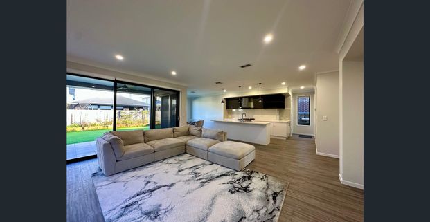 Full furnished 5 bedrooms house - Photo 1