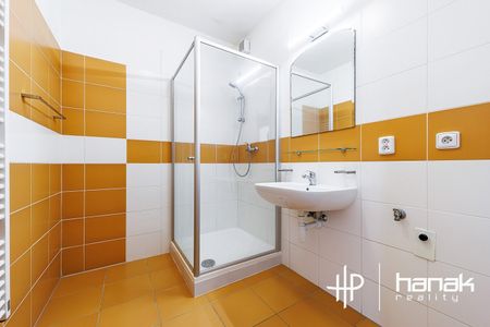 Pronájem bytu 2+kk 56 m² - Fotografie 5