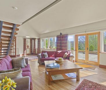 5 bedroom detached house to rent - Photo 1