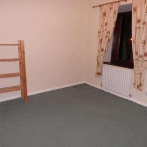 Ashtree Road, Frome, Somerset, BA11 - Photo 2