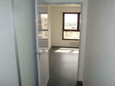 Location appartement 1 pièce, 33.00m², Issy-les-Moulineaux - Photo 3