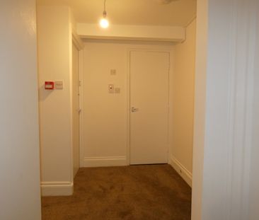 Bute Avenue Flat 3 - Photo 6