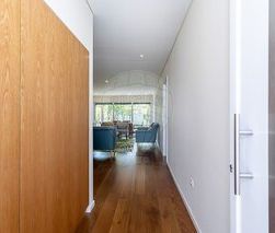 House 3 bedrooms Olivais Lisboa for rent - garage, furnished, equip... - Photo 2