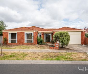 Large Family Home! - Photo 3