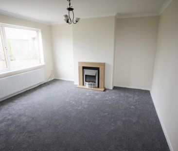 3 bedroom end of terrace house to rent - Photo 4
