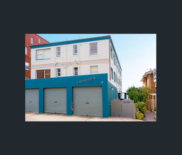 Beachside Abode - Photo 3