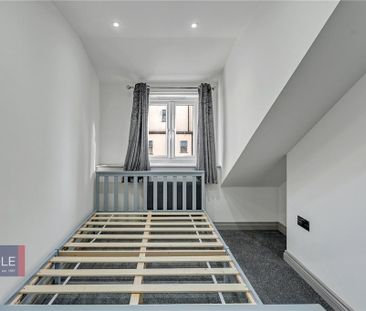 3 bedroom end of terrace house to rent - Photo 6
