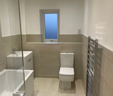 Herons Wharf, Appley Bridge, Wigan, Lancashire, WN6 - Photo 6