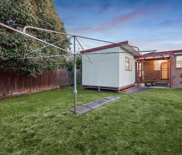 36 Woolwich Drive, Mulgrave - Photo 2