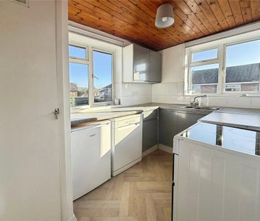 2 bedroom maisonette to rent - Photo 5